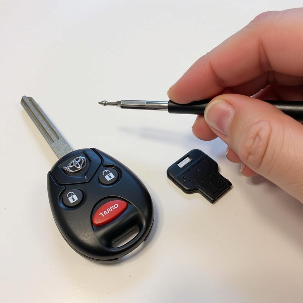 Disassembling a 2000 Toyota 4Runner Key Fob