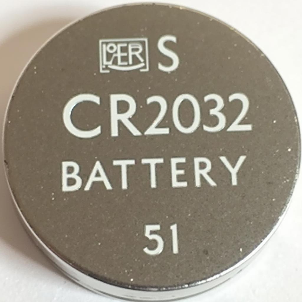 A new CR2032 battery for a car key fob