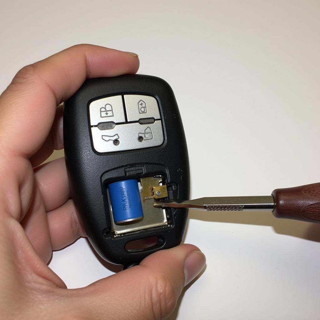 Replacing the battery in a Nissan Altima key fob