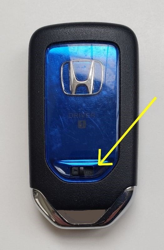 Removing emergency key from Honda key fob