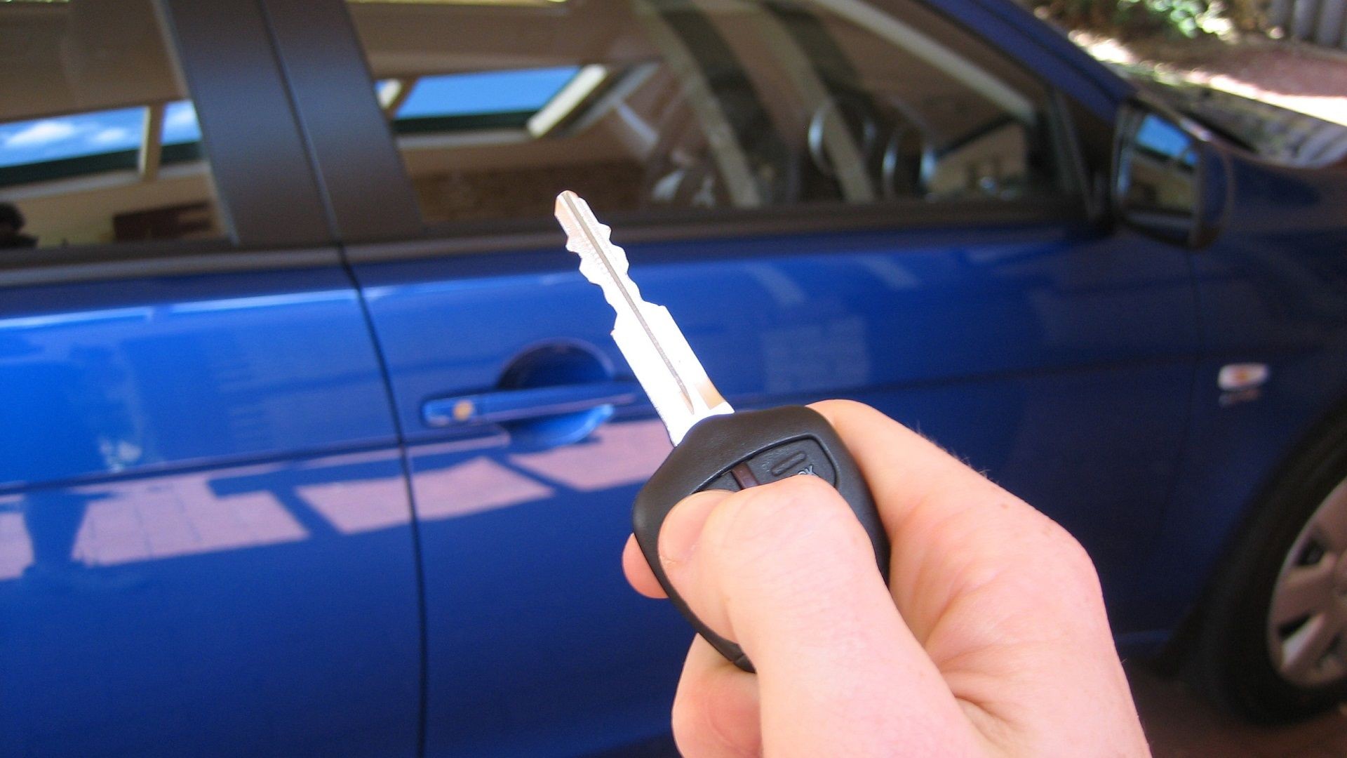 Key Fob Unlocking Button Used To Roll Down Windows